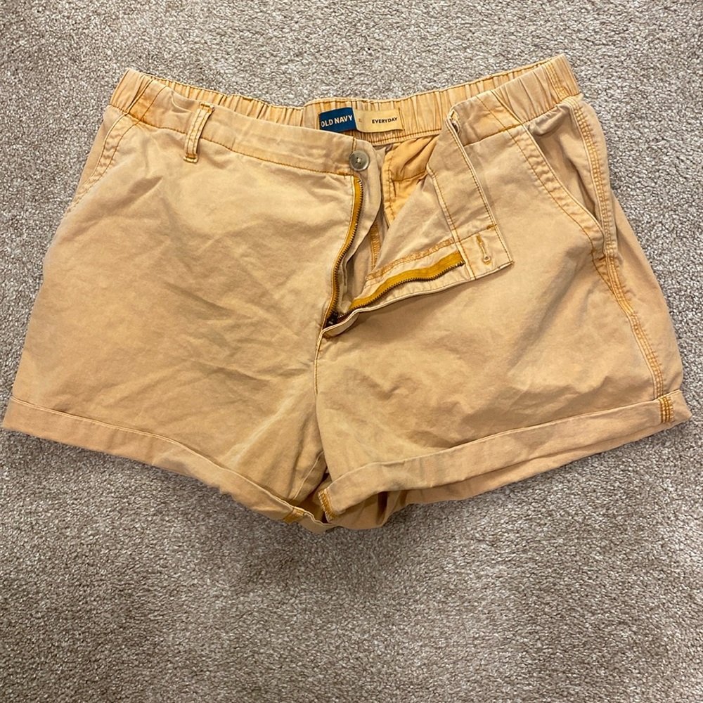 XL old navy shorts!